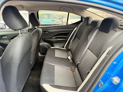 Used 2020 Nissan Versa SV w/ Trunk Package FWD image 32