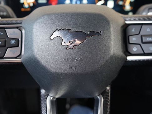 Used 2025 Ford Mustang GT Premium RWD image 18