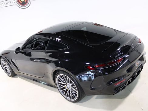 Used 2025 Mercedes-Benz AMG GT 63 image 29