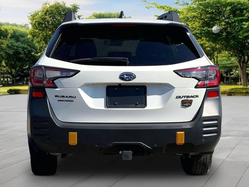 Used 2025 Subaru Outback Wilderness AWD/4WD image 5