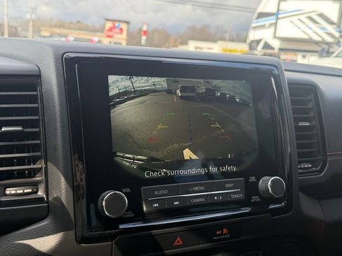 Used 2022 Nissan Frontier Pro-X w/ Technology Package image 23