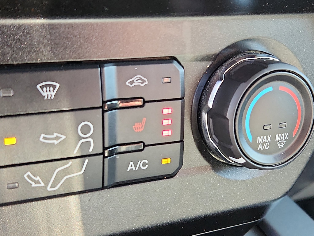 Used 2019 Ford F250 XLT w/ XLT Premium Package AWD/4WD image 23