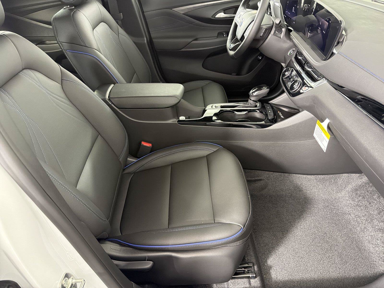 New 2026 Buick Envista Sport Touring w/ Convenience II Package FWD image 11