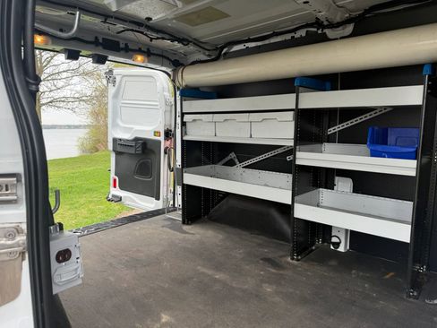 Used 2016 Ford Transit 250 130 Low Roof RWD image 14
