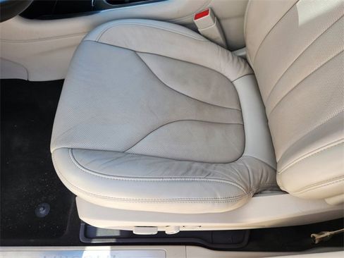 Used 2019 Lincoln MKC Reserve image 22