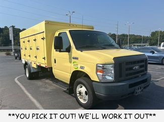 Used 2019 Ford E-450 and Econoline 450 Super Duty w/ Power Windows & Locks Group image 1