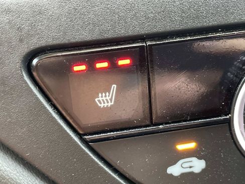 Used 2025 Honda Accord SE image 32
