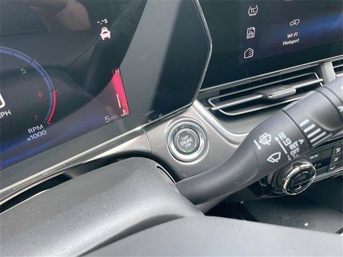 New 2025 Chevrolet Trax ACTIV w/ Driver Confidence Package image 19