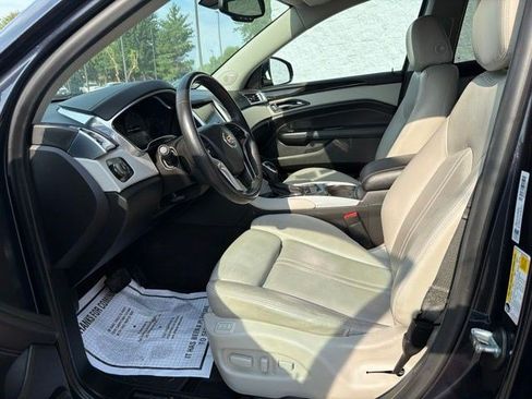 Used 2016 Cadillac SRX Luxury w/ Driver Awareness Package AWD/4WD image 14