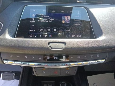 Used 2023 Cadillac XT4 Sport w/ Driver Assist Package FWD image 21