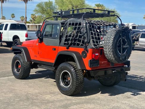 Used 2006 Jeep Wrangler Sport w/ 30" Tire & Wheel Group AWD/4WD image 5