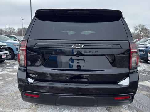 Certified 2023 Chevrolet Suburban Z71 w/ Luxury Package image 7