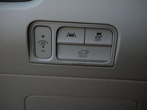 Used 2022 Kia Sorento EX w/ Panoramic Sunroof Package FWD image 26