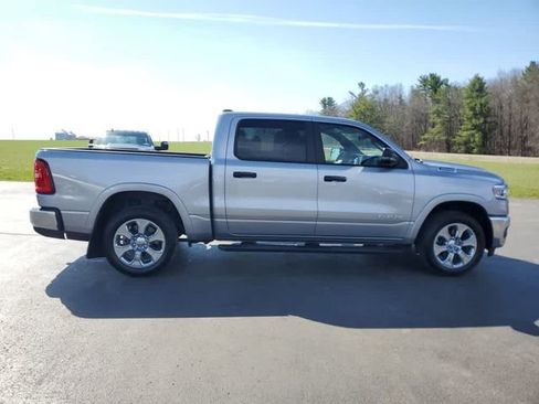 Used 2025 RAM 1500 Big Horn AWD/4WD image 6