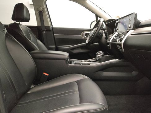Used 2021 Kia Sorento EX w/ Panoramic Sunroof Package FWD image 21