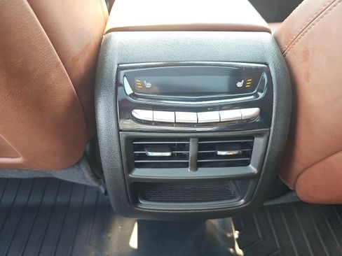 Used 2025 Cadillac XT5 Sportv image 10