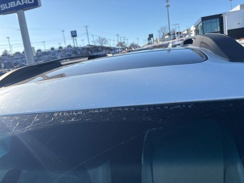 Used 2012 Subaru Outback 2.5i Limited image 23