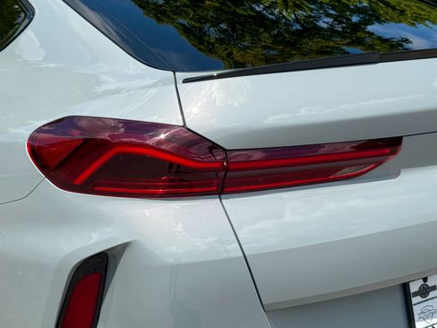 Used 2024 BMW X6 M Competition w/ Executive Package image 89
