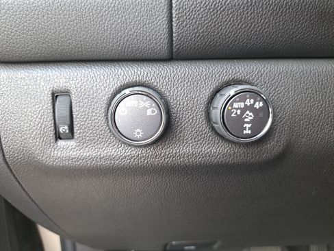Used 2022 Chevrolet Colorado ZR2 AWD/4WD image 24