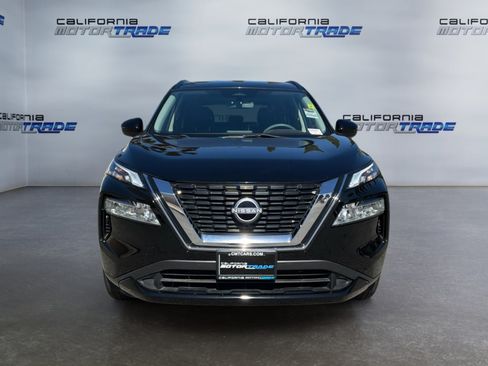 Used 2023 Nissan Rogue SV w/ SV Premium B Package AWD/4WD image 2