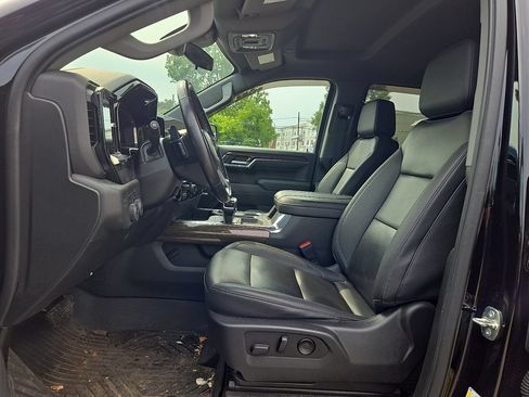 Used 2023 Chevrolet Silverado 1500 RST AWD/4WD image 19