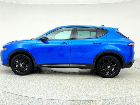 Used 2024 Dodge Hornet R/T Plus w/ R/T Blacktop Package image 8