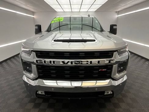 Used 2022 Chevrolet Silverado 2500 LT w/ All Star Edition AWD/4WD image 2