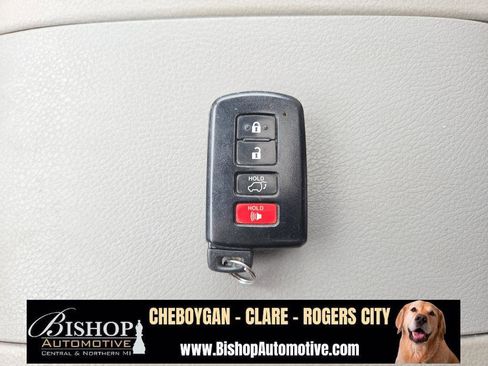 Used 2019 Toyota Highlander XLE image 31