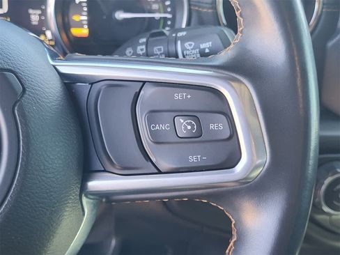 Used 2021 Jeep Wrangler Unlimited Sahara image 18