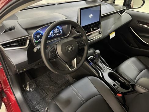 Used 2026 Toyota Corolla XLE image 14