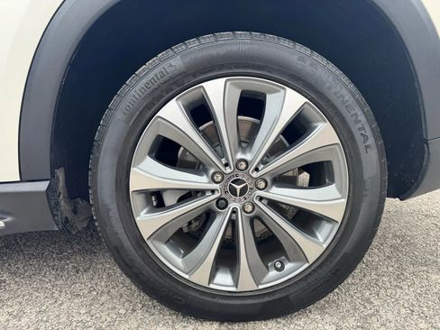 Used 2020 Mercedes-Benz GLE 350 4MATIC w/ Premium Package image 27