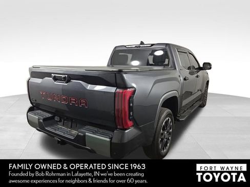Used 2024 Toyota Tundra Limited AWD/4WD image 7