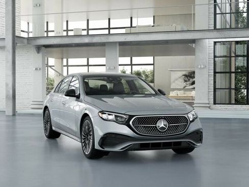 New 2026 Mercedes-Benz E 450 4MATIC Sedan image 10