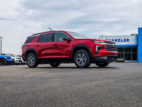 New 2026 Chevrolet Traverse LT AWD/4WD image 9