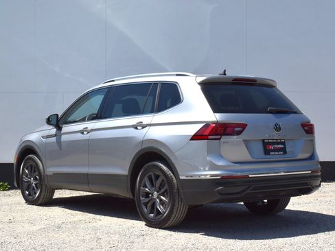 Used 2022 Volkswagen Tiguan SE AWD/4WD image 5