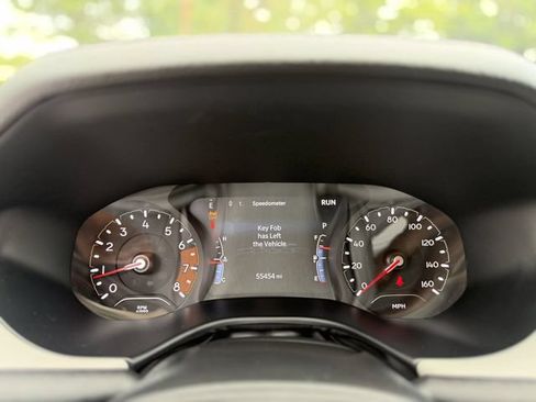 Used 2024 Jeep Compass Limited AWD/4WD image 15
