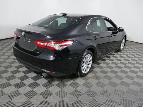 Used 2019 Toyota Camry LE image 24