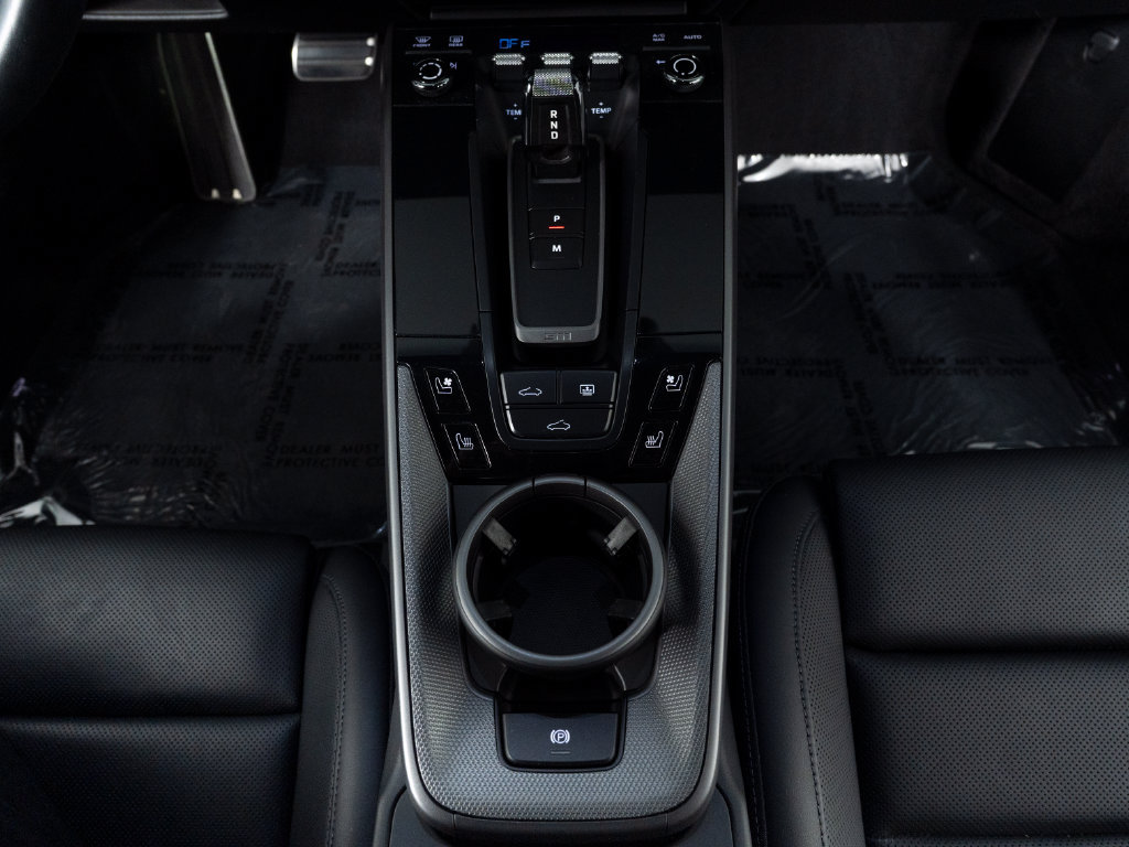 Certified 2022 Porsche 911 Carrera 4S AWD/4WD image 25