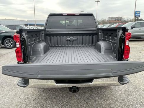 New 2026 Chevrolet Silverado 1500 LT w/ All Star Edition Plus image 3