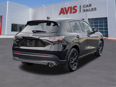 Used 2025 Honda HR-V Sport image 6