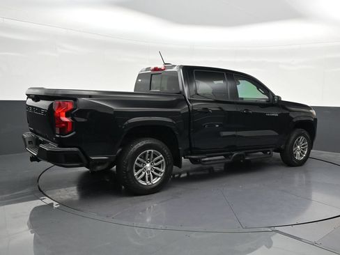 Used 2024 Chevrolet Colorado LT w/ LT Convenience Package RWD image 5