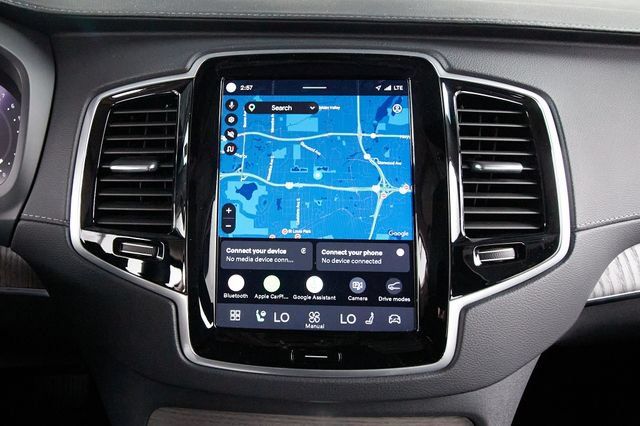 Certified 2023 Volvo XC90 B6 Ultimate AWD/4WD image 14