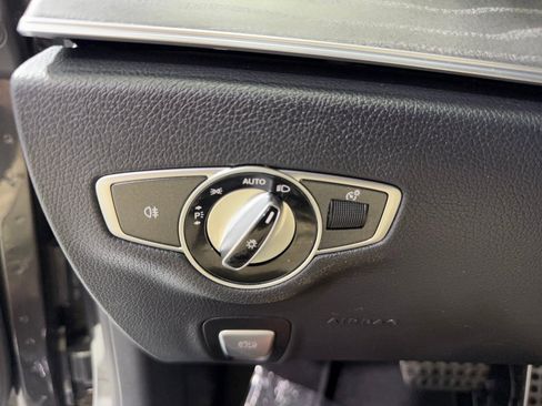 Used 2021 Mercedes-Benz CLS 450 4MATIC w/ Premium Package image 23