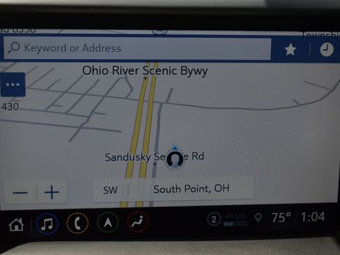 Used 2023 GMC Acadia SLT image 29