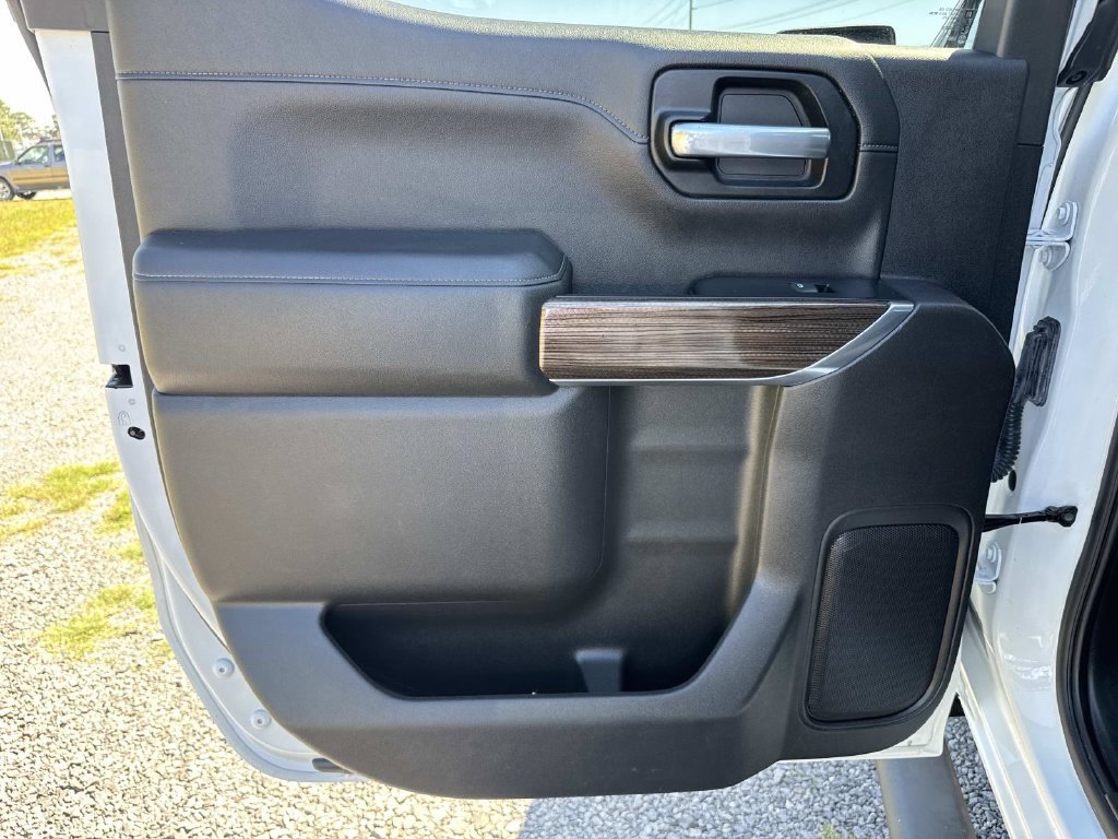 Used 2019 Chevrolet Silverado 1500 RST w/ All-Star Edition AWD/4WD image 13