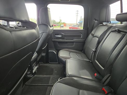 Used 2024 RAM 3500 Laramie w/ Sport Appearance Package AWD/4WD image 9