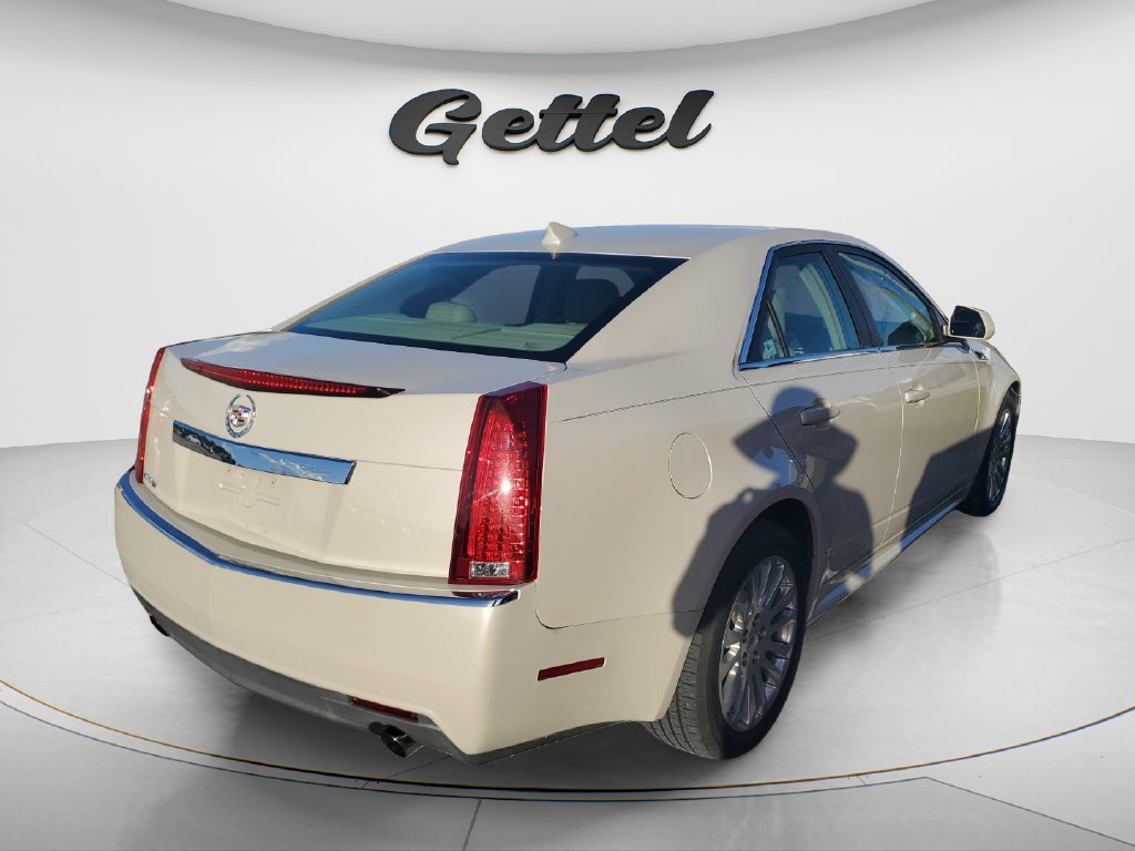 Used 2011 Cadillac CTS Performance RWD image 3