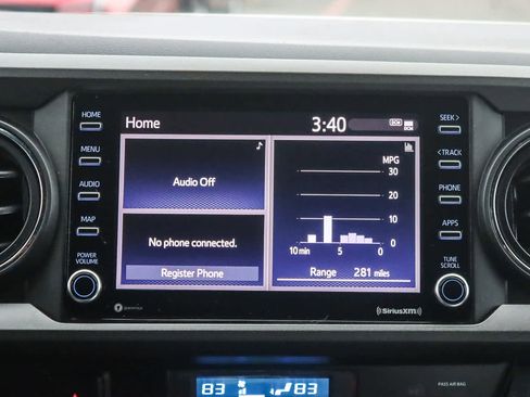 Used 2023 Toyota Tacoma TRD Off-Road image 13