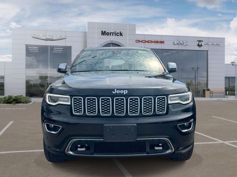 Used 2017 Jeep Grand Cherokee Overland AWD/4WD image 3