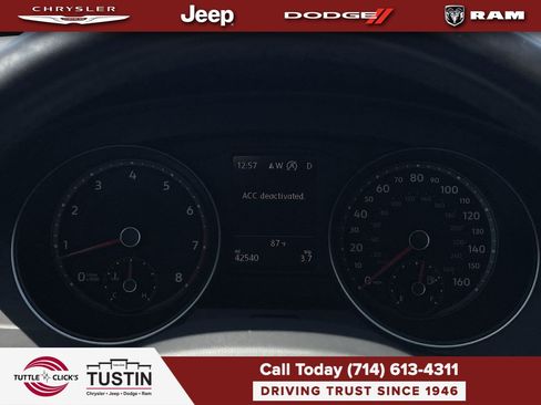 Used 2021 Volkswagen Atlas SE w/ Panoramic Sunroof Package FWD image 6
